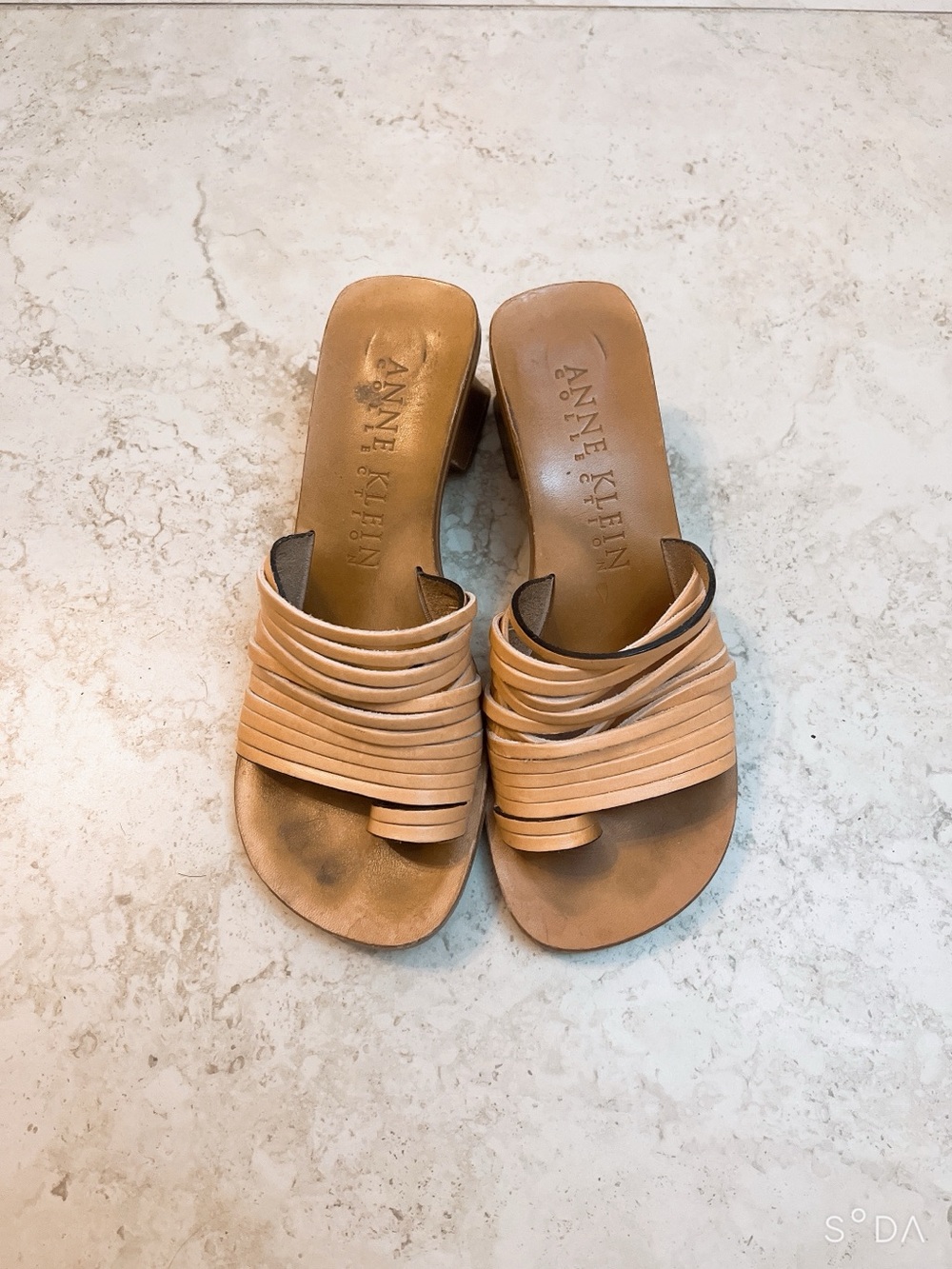 Free- Anne Klein mules